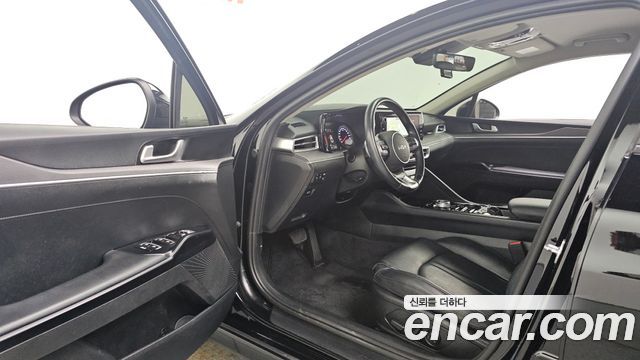 Kia K5 (III) 2.0 Prestige 2022 — фото 10