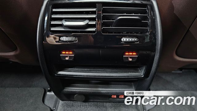 BMW 5 Series (G30) 523d Luxury 2023 — фото 18