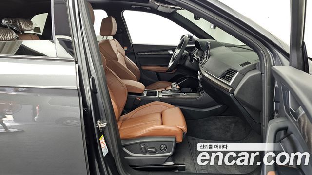 Audi Q5 (FY) 40 TDI Quattro Premium 2023 — фото 11