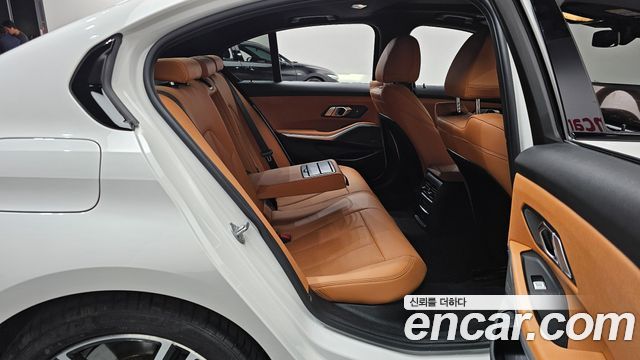 BMW 3 Series (G20) 320i M Sport 2024 — фото 12