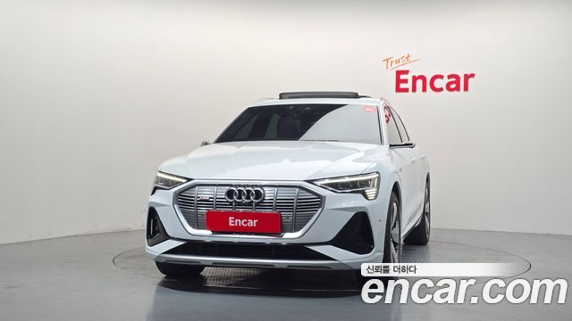 Audi e-tron 55 Quattro Sportback 2021 — фото 3