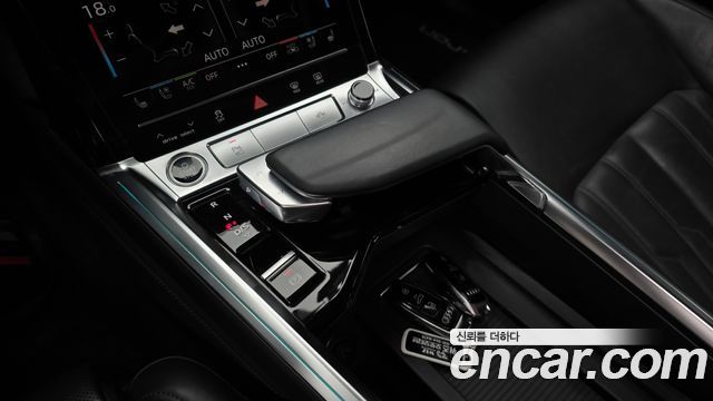 Audi e-tron 55 Quattro Sportback 2021 — фото 9