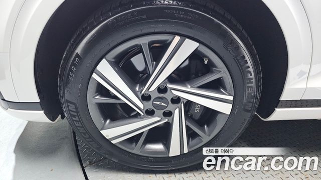 Genesis GV70 2.5T Gasoline AWD 2025 — фото 5