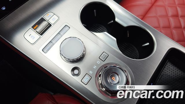 Genesis GV70 2.5T Gasoline AWD 2025 — фото 9