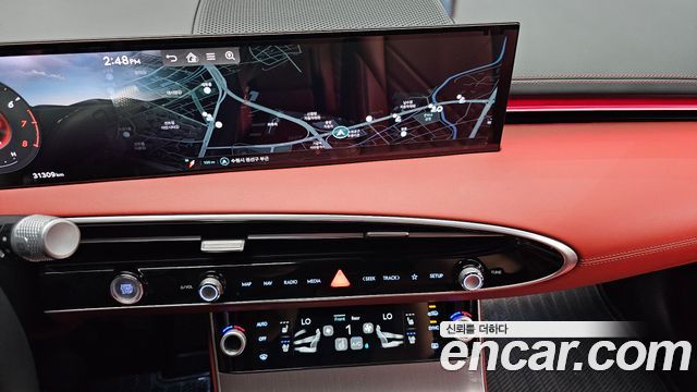 Genesis GV70 2.5T Gasoline AWD 2025 — фото 13