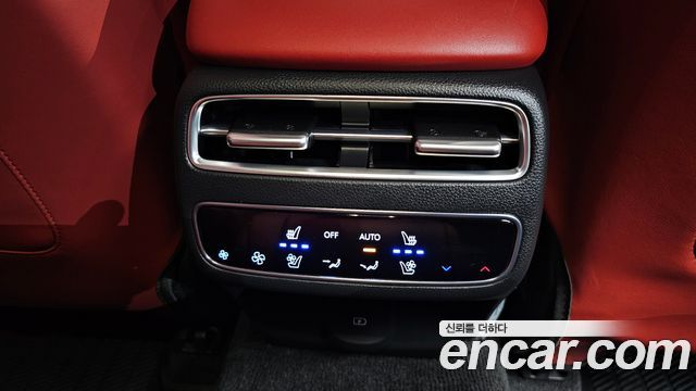 Genesis GV70 2.5T Gasoline AWD 2025 — фото 19