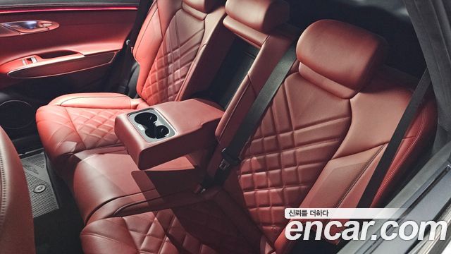 Genesis GV70 2.5T Gasoline AWD 2025 — фото 32
