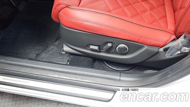 Genesis GV70 2.5T Gasoline AWD 2025 — фото 35