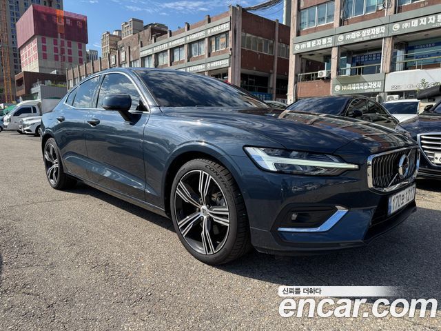 Volvo S60 (III) B5 Inscription 2021 — фото 3