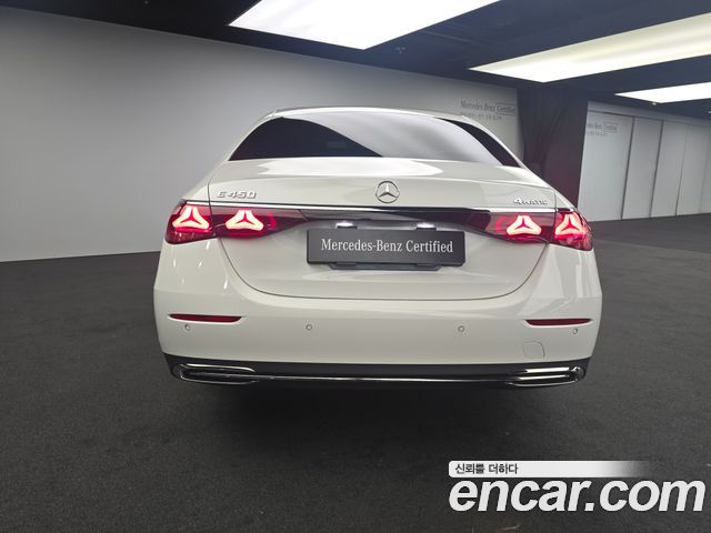 Mercedes-Benz E-Class (W214) E450 4MATIC Exclusive 2026 — фото 4