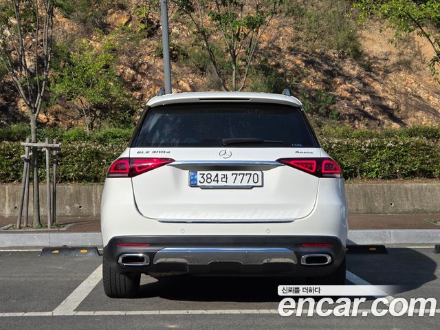 Mercedes-Benz GLE-Class (W167) GLE300d 4MATIC 2019 — фото 5