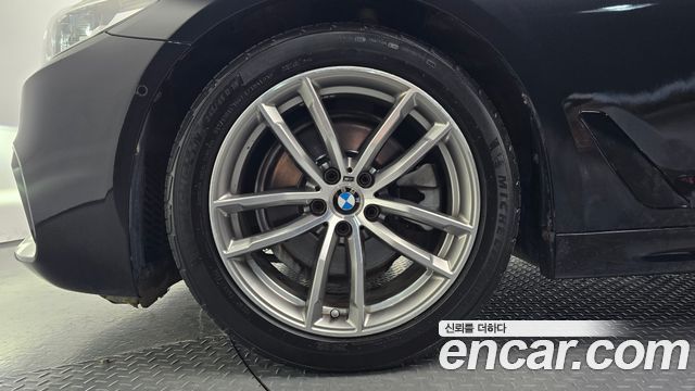 BMW 5 Series (G30) 520d M Sport Package Plus 2017 — фото 5