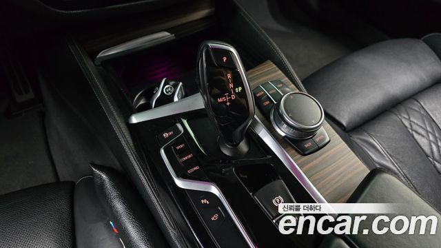 BMW 5 Series (G30) 520d M Sport Package Plus 2017 — фото 9