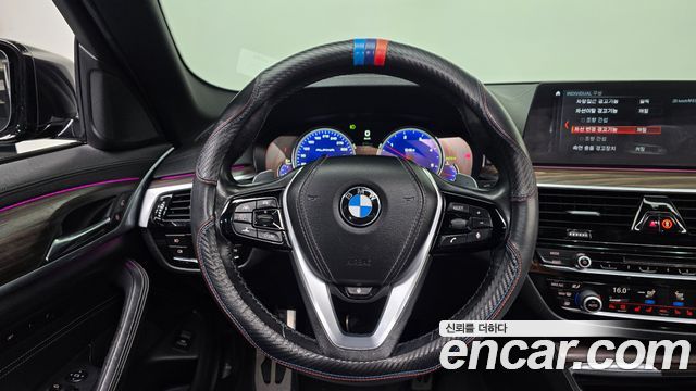 BMW 5 Series (G30) 520d M Sport Package Plus 2017 — фото 13