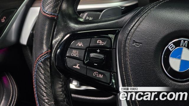 BMW 5 Series (G30) 520d M Sport Package Plus 2017 — фото 17