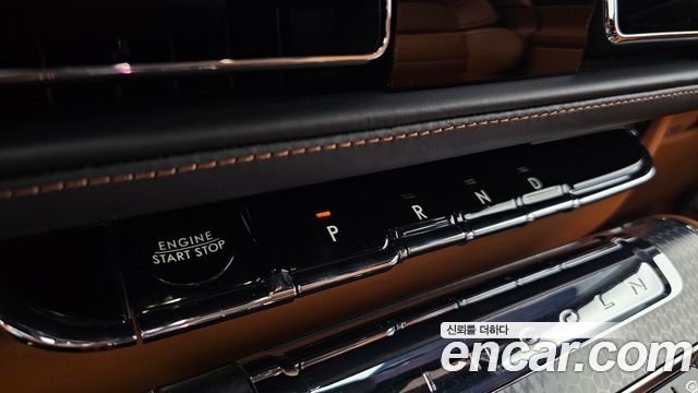 Lincoln Aviator (II) 3.0 Black Label AWD 2025 — фото 9