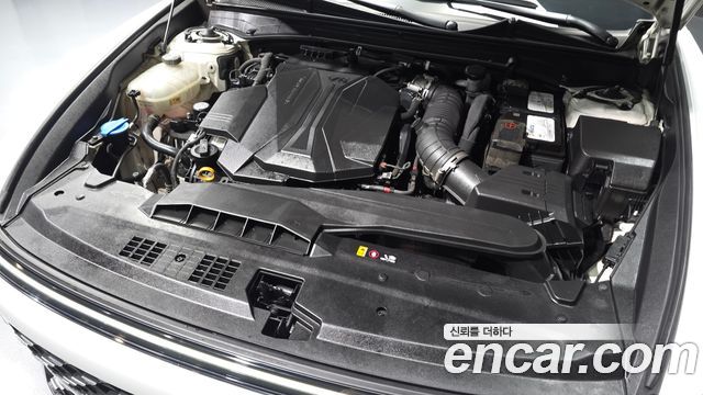 Hyundai Grandeur (GN7) 3.5 LPG 2WD Premium 2023 — фото 6