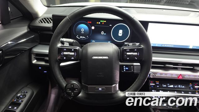 Hyundai Grandeur (GN7) 3.5 LPG 2WD Premium 2023 — фото 13