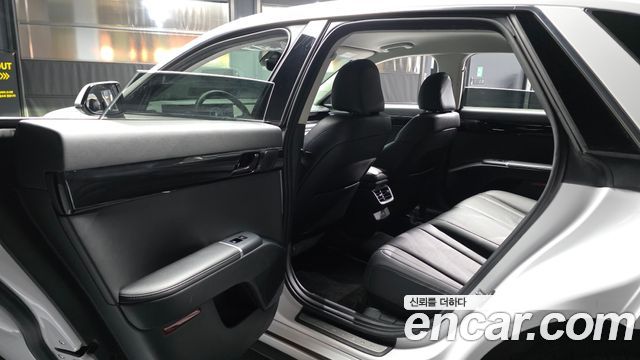 Hyundai Grandeur (GN7) 3.5 LPG 2WD Premium 2023 — фото 26