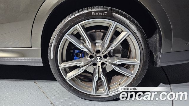 BMW X6 (G06) M50i 2021 — фото 21