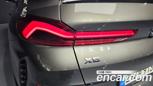 BMW X6 (G06) M50i 2021 — фото 23