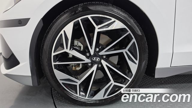 Hyundai Ioniq 6 Long Range AWD Prestige 2023 — фото 5