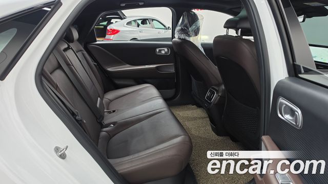Hyundai Ioniq 6 Long Range AWD Prestige 2023 — фото 11
