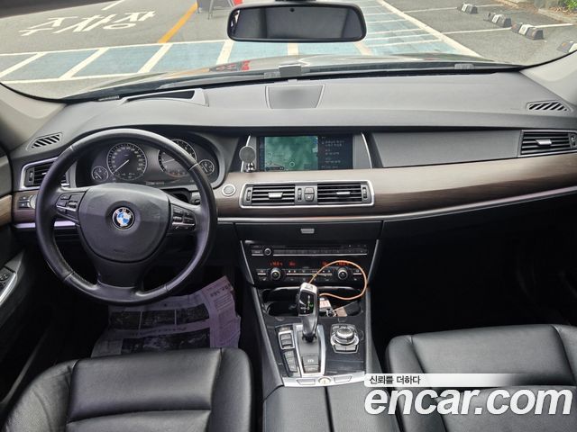 BMW 5 Series GT (F07) GT xDrive 2011 — фото 7