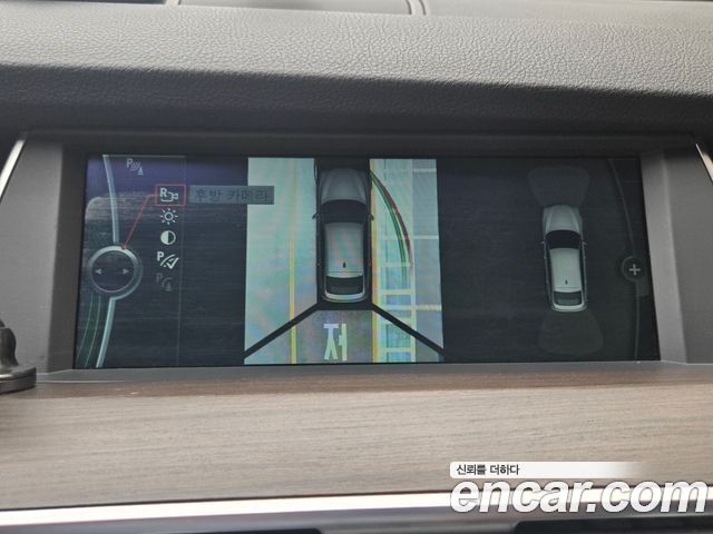 BMW 5 Series GT (F07) GT xDrive 2011 — фото 20