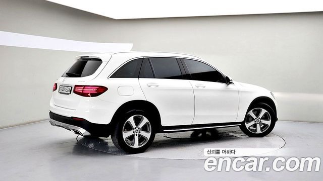 Mercedes-Benz GLC-Class (X253) GLC300 4MATIC 2019 — фото 4