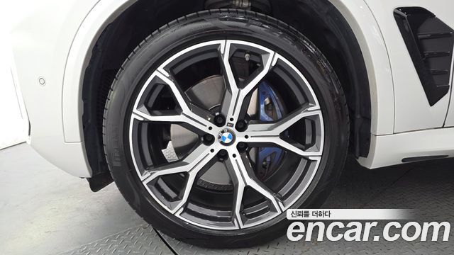 BMW X5 (G05) xDrive 40i M Sport 2024 — фото 5