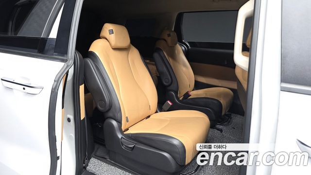 Kia Carnival (IV) Diesel 9-Seater Prestige 2023 — фото 16
