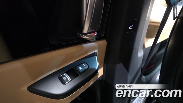 Kia Carnival (IV) Diesel 9-Seater Prestige 2023 — фото 23