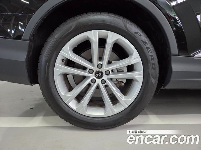 Audi Q7 (4M) 55 TFSI Quattro 2025 — фото 5