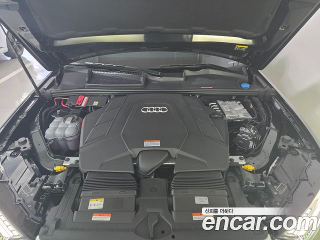 Audi Q7 (4M) 55 TFSI Quattro 2025 — фото 6