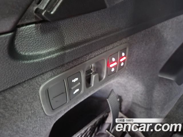 Audi Q7 (4M) 55 TFSI Quattro 2025 — фото 22
