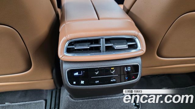 Genesis G80 (RG3) Gasoline 2.5 Turbo AWD 2021 — фото 38