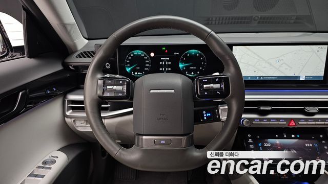 Hyundai Grandeur (GN7) 2,5 Gasoline 2WD Exclusive 2023 — фото 13