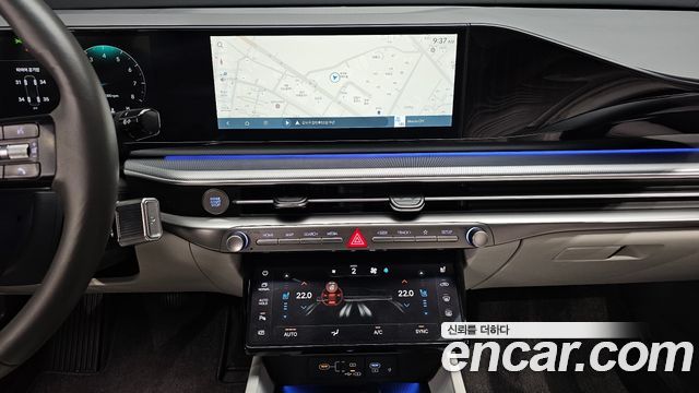 Hyundai Grandeur (GN7) 2,5 Gasoline 2WD Exclusive 2023 — фото 14