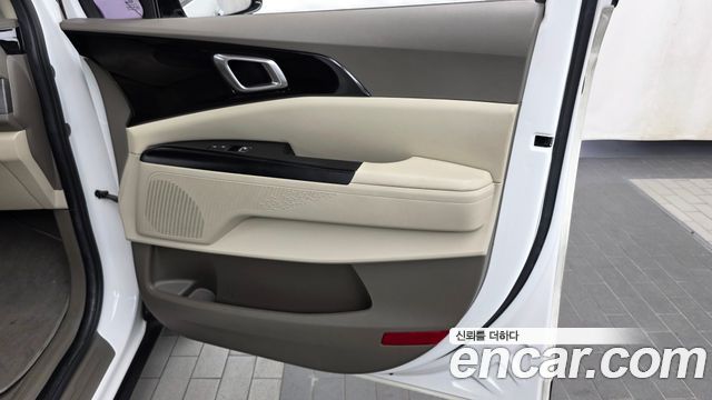 Kia Carnival (IV) Diesel 11-Seater Prestige 2021 — фото 31