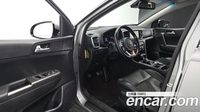 Kia Sportage The Bold Diesel 2.0 2WD Trendy 2020 — фото 10