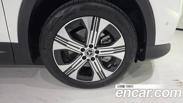 Mercedes-Benz EQB (X243) EQB300 4MATIC Progressive 2026 — фото 5