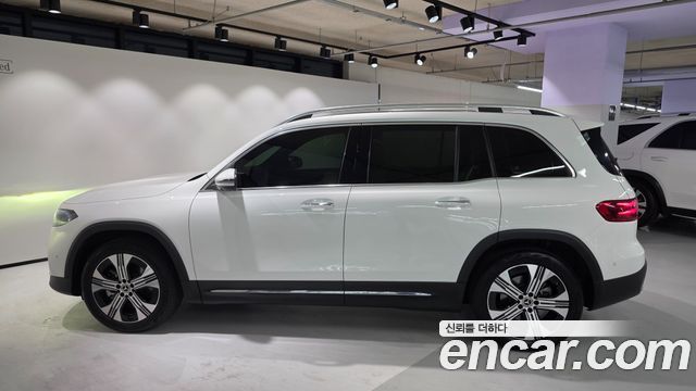 Mercedes-Benz EQB (X243) EQB300 4MATIC Progressive 2026 — фото 8