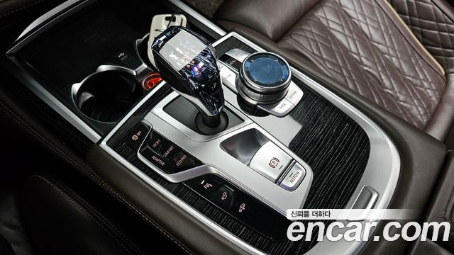 BMW 7 Series (G11) 730Ld xDrive M Sport 2020 — фото 9