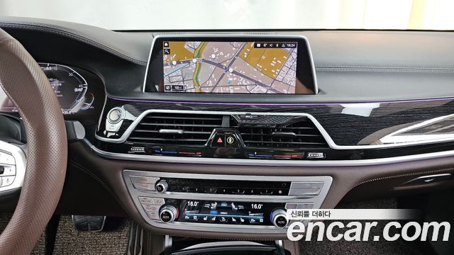 BMW 7 Series (G11) 730Ld xDrive M Sport 2020 — фото 18