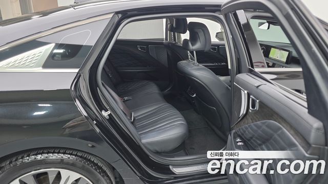 Kia K8 Hybrid Signature 2023 — фото 11