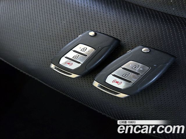 KG Mobility (SsangYong) Tivoli Armor LX 2WD 2018 — фото 18