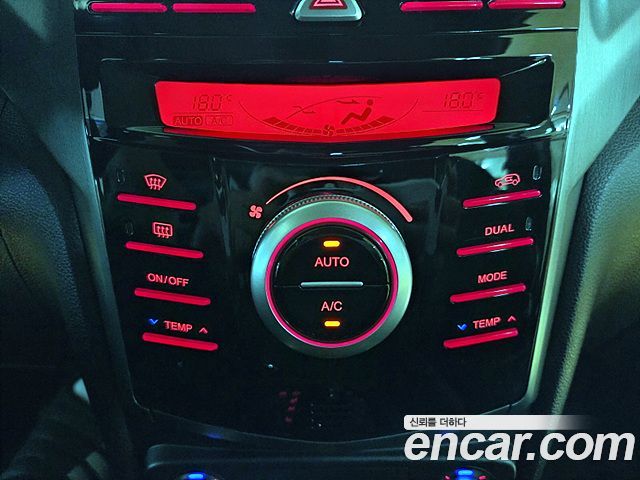 KG Mobility (SsangYong) Tivoli Armor LX 2WD 2018 — фото 20