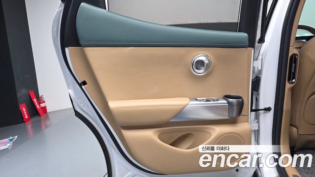 Genesis GV60 Standard AWD 2022 — фото 25