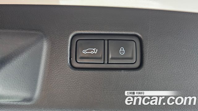Genesis GV60 Standard AWD 2022 — фото 33